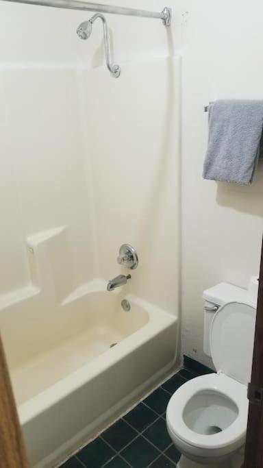 Osu 2 Queen Beds Hotel Room 230 Wi-Fi Stillwater Exterior foto